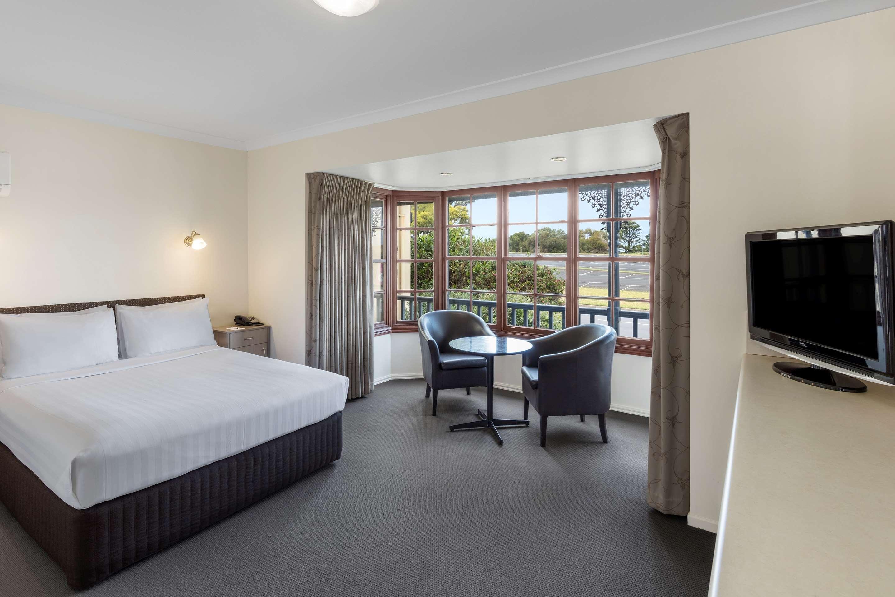 Best Western Olde Maritime Motor Inn Γουόρναμπουλ Εξωτερικό φωτογραφία